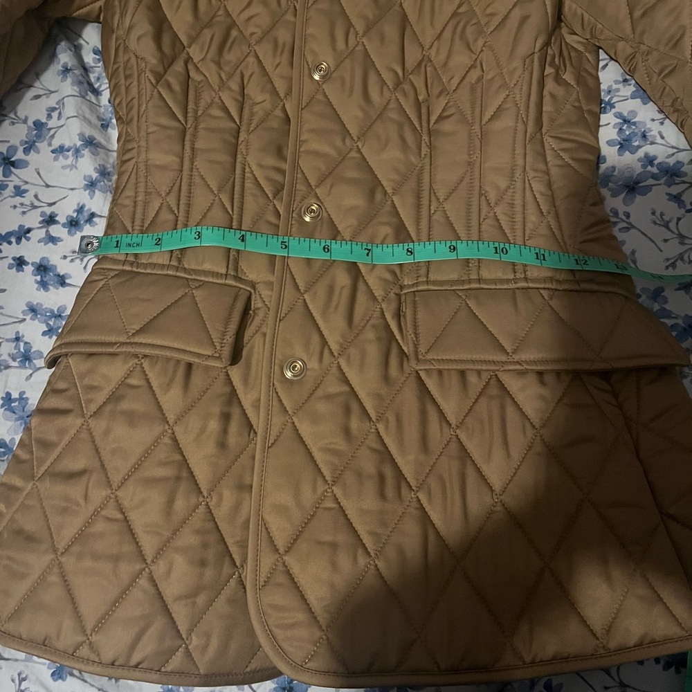 Burberry Quilted Victorian Jacket-PRICE FIRM, NO OFFERS PLS! - Picture 12 of 15